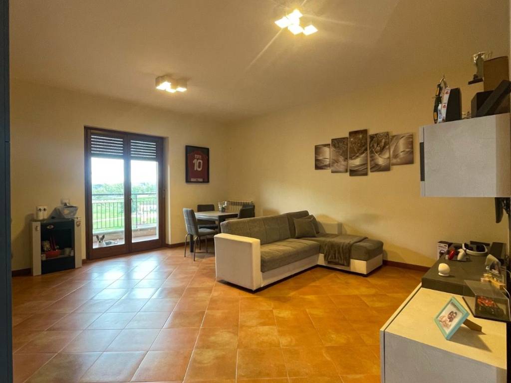 appartamento in vendita a Fiumicino in zona Palidoro