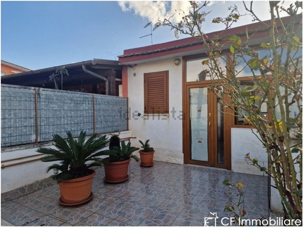 appartamento in vendita a Fiumicino in zona Isola Sacra