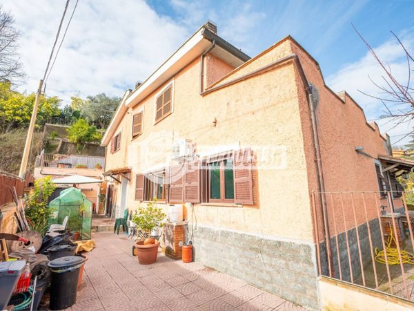 appartamento in vendita a Fiumicino in zona Aranova