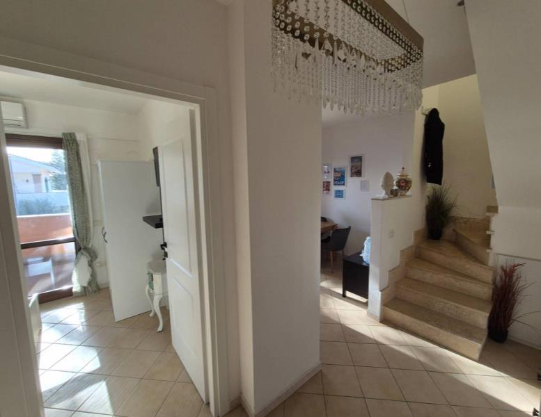 appartamento in vendita a Fiumicino in zona Isola Sacra