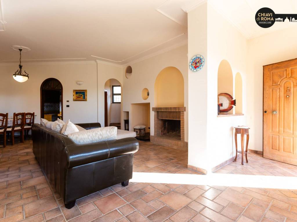 casa indipendente in vendita a Fiumicino in zona Fregene