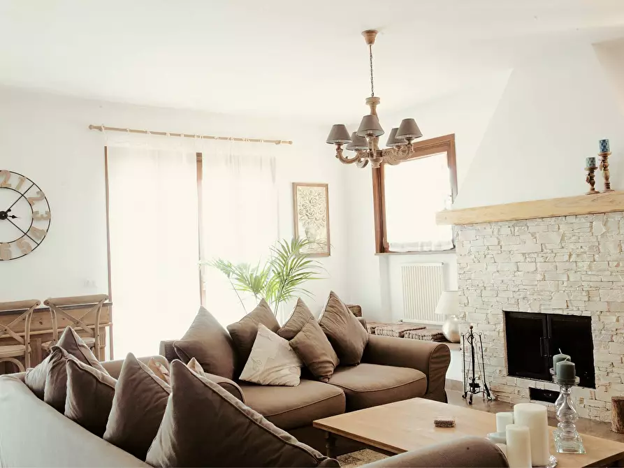 casa indipendente in vendita a Fiumicino in zona Palidoro