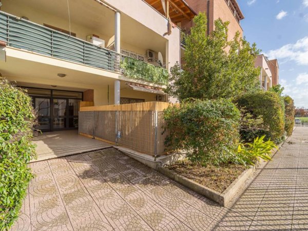 appartamento in vendita a Fiumicino in zona Isola Sacra