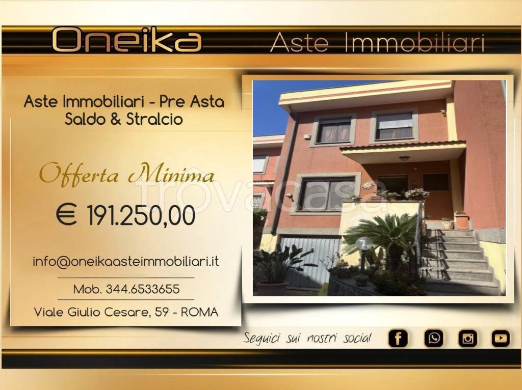 casa indipendente in vendita a Fiumicino in zona Isola Sacra