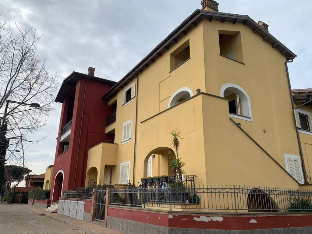 appartamento in vendita a Fiumicino in zona Maccarese