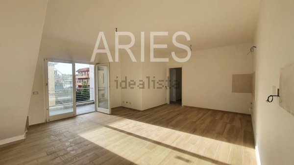 appartamento in vendita a Fiumicino in zona Isola Sacra