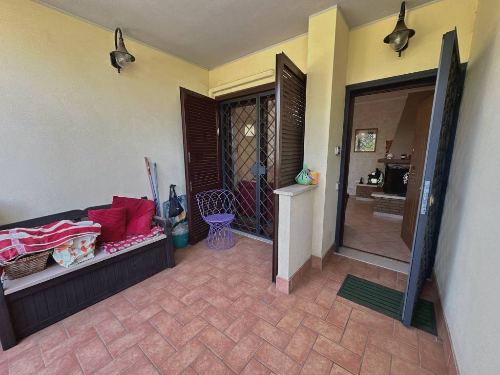 appartamento in vendita a Fiumicino in zona Palidoro