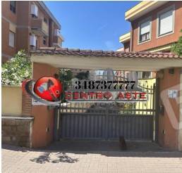 casa indipendente in vendita a Fiumicino in zona Isola Sacra