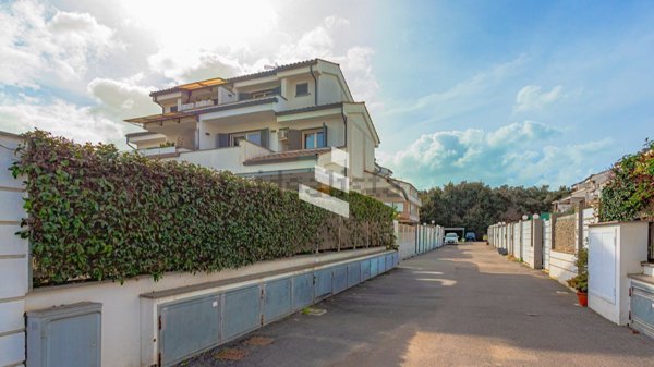 casa indipendente in vendita a Fiumicino in zona Fregene