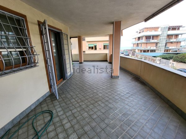 appartamento in vendita a Fiumicino in zona Isola Sacra