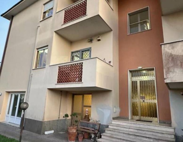 appartamento in vendita a Fiumicino in zona Isola Sacra