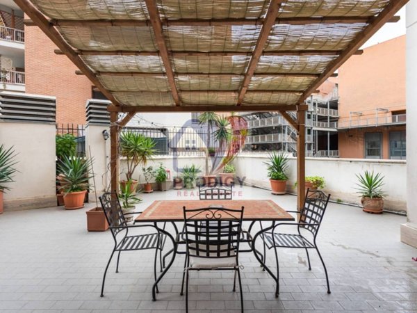 appartamento in vendita a Fiumicino in zona Focene