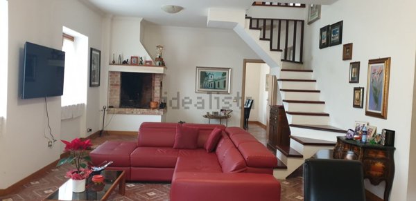 casa indipendente in vendita a Fiumicino in zona Aranova