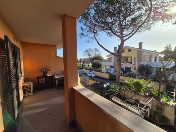 appartamento in vendita a Fiumicino in zona Isola Sacra