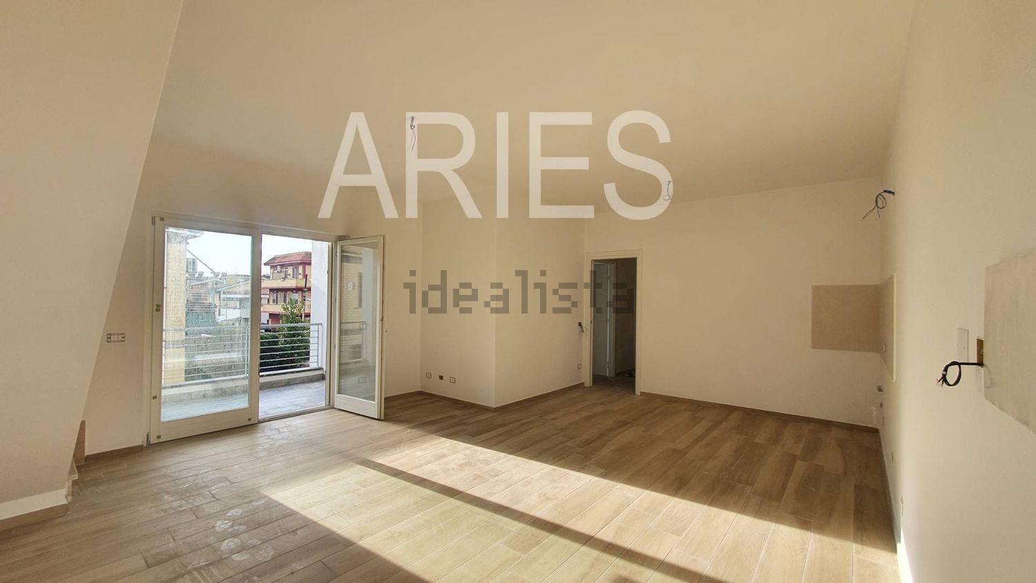 appartamento in vendita a Fiumicino in zona Isola Sacra