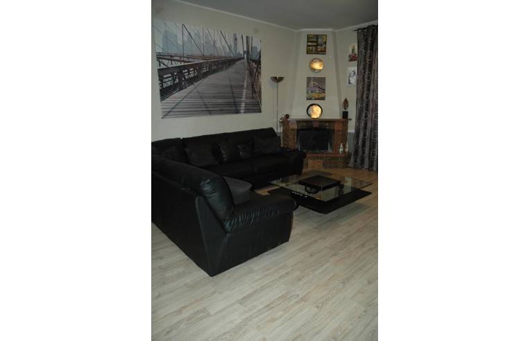 appartamento in vendita a Fiumicino in zona Isola Sacra