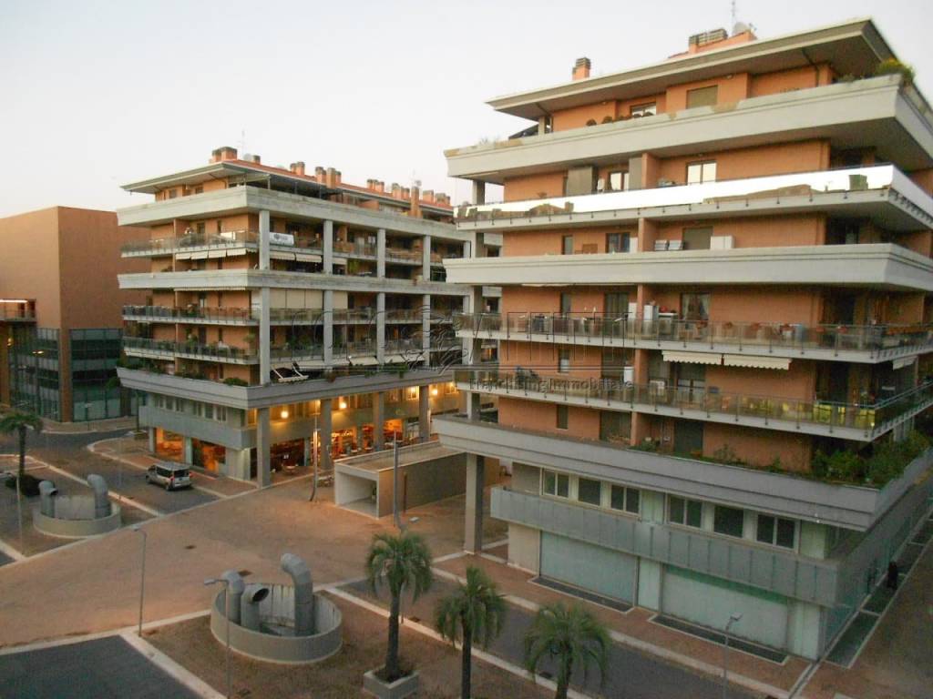 casa indipendente in vendita a Fiumicino