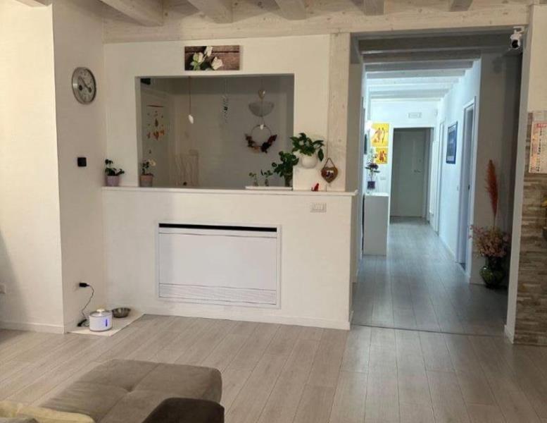 casa indipendente in vendita a Fiumicino