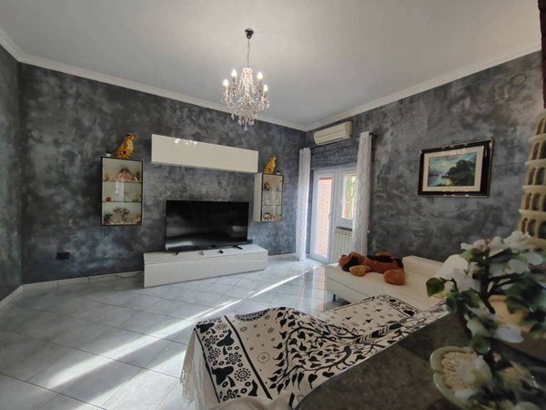 appartamento in vendita a Fiumicino in zona Isola Sacra