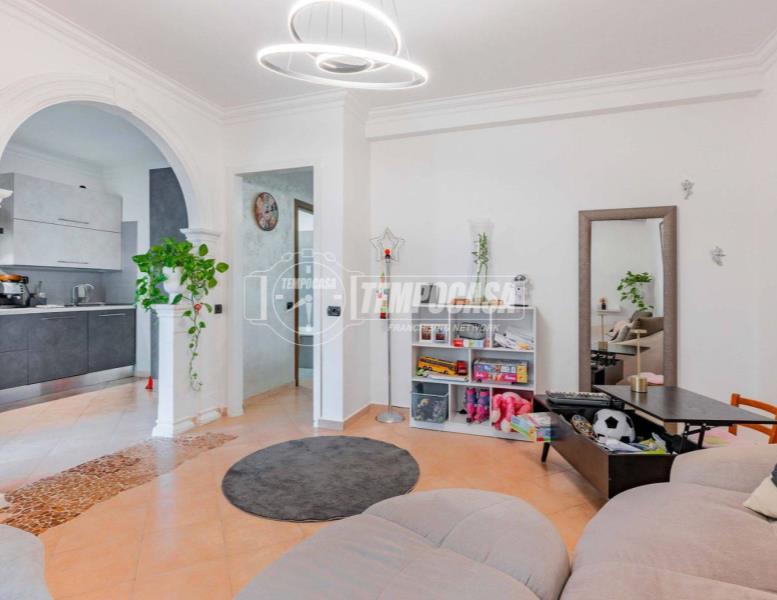 appartamento in vendita a Fiumicino in zona Isola Sacra