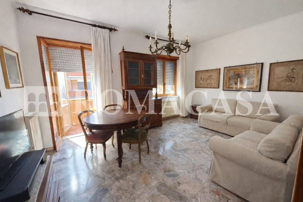 appartamento in vendita a Fiumicino in zona Isola Sacra