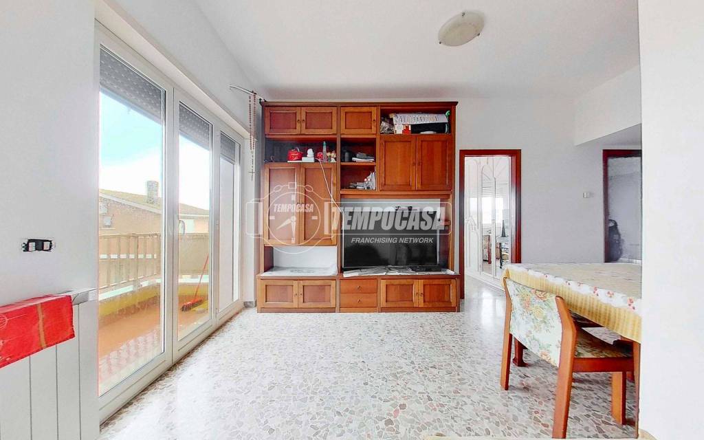 appartamento in vendita a Fiumicino in zona Passo Oscuro