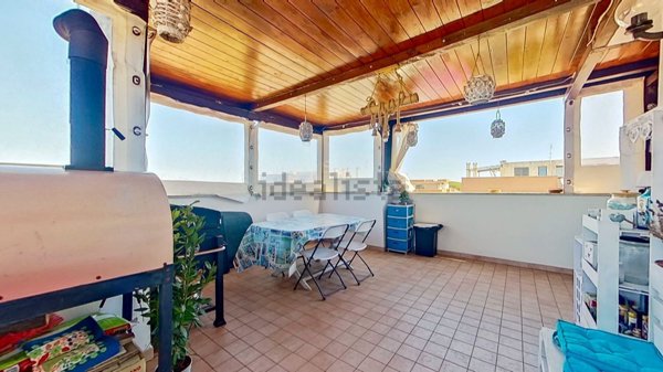 appartamento in vendita a Fiumicino in zona Isola Sacra