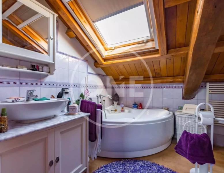 casa indipendente in vendita a Fiumicino in zona Isola Sacra