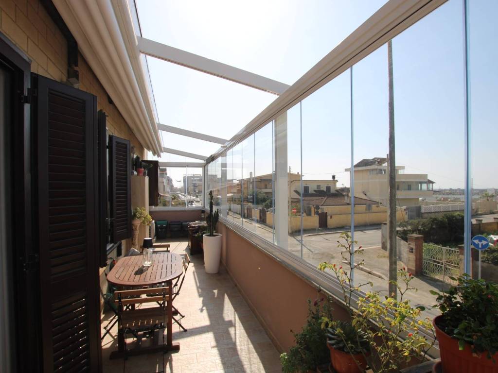 appartamento in vendita a Fiumicino in zona Focene