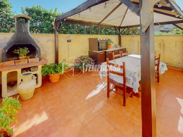 casa indipendente in vendita a Fiumicino in zona Passo Oscuro