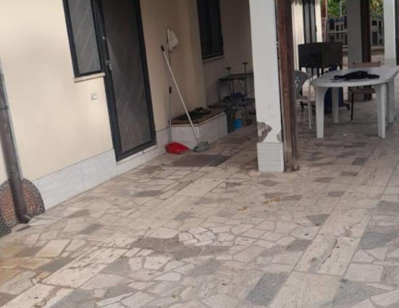 casa indipendente in vendita a Fiumicino in zona Torrimpietra