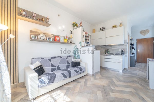 appartamento in vendita a Fiumicino in zona Isola Sacra