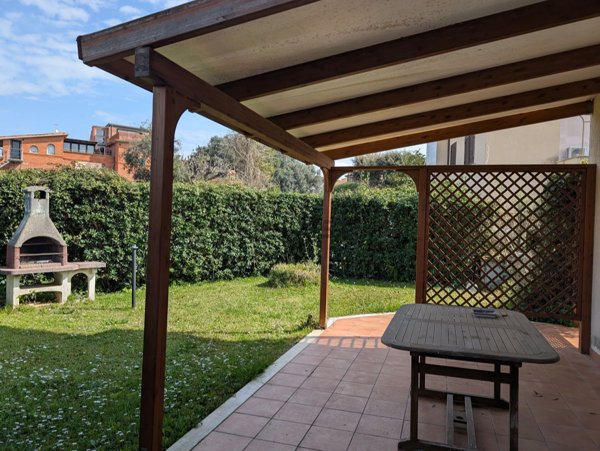 appartamento in vendita a Fiumicino in zona Fregene