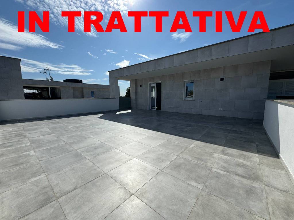 appartamento in vendita a Fiumicino in zona Isola Sacra