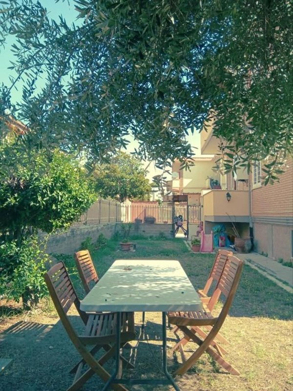 appartamento in vendita a Fiumicino in zona Isola Sacra