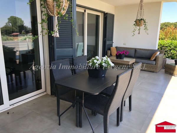 casa indipendente in vendita a Fiumicino in zona Fregene