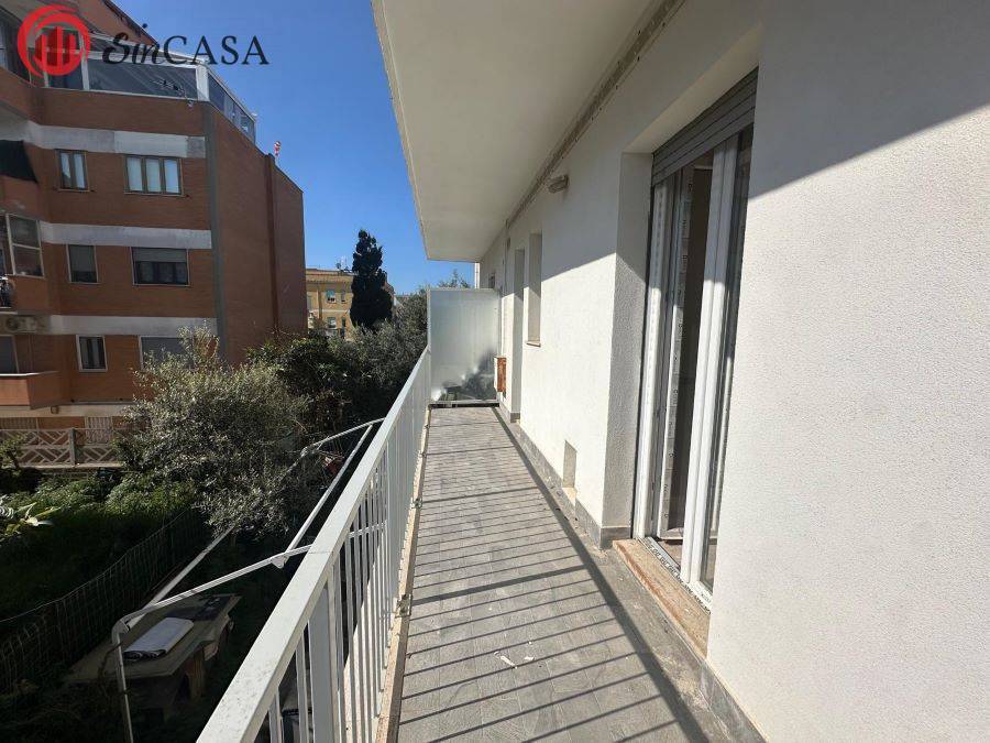 appartamento in vendita a Fiumicino in zona Passo Oscuro
