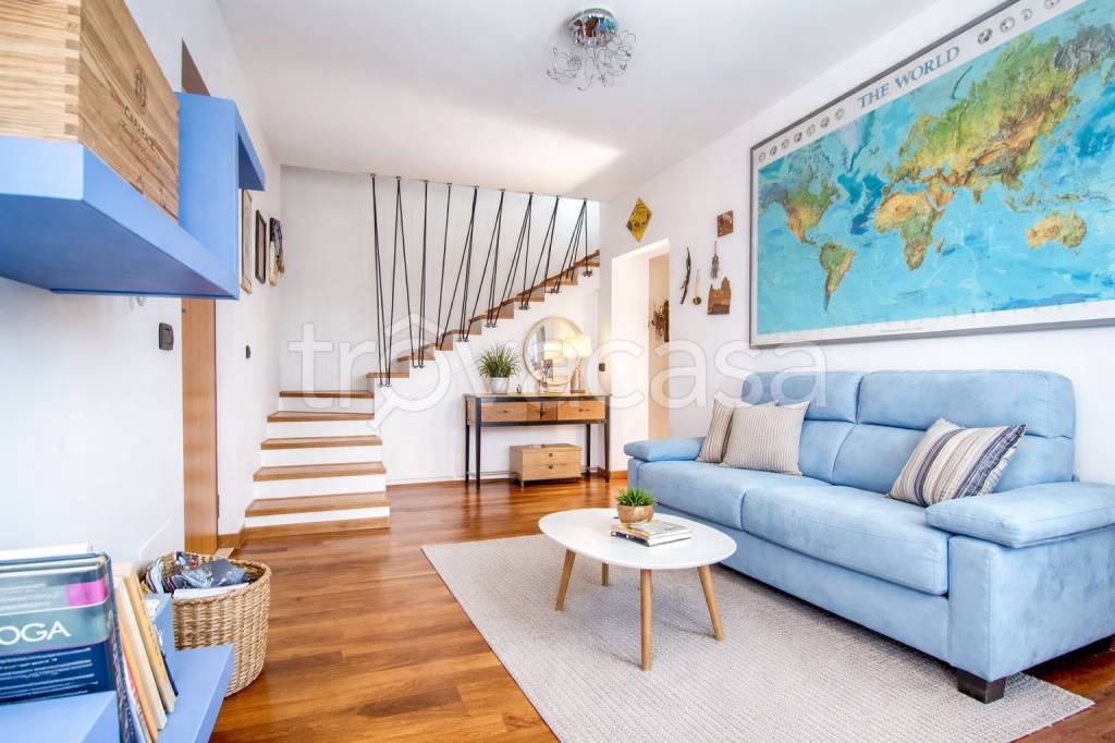 appartamento in vendita a Fiumicino in zona Focene