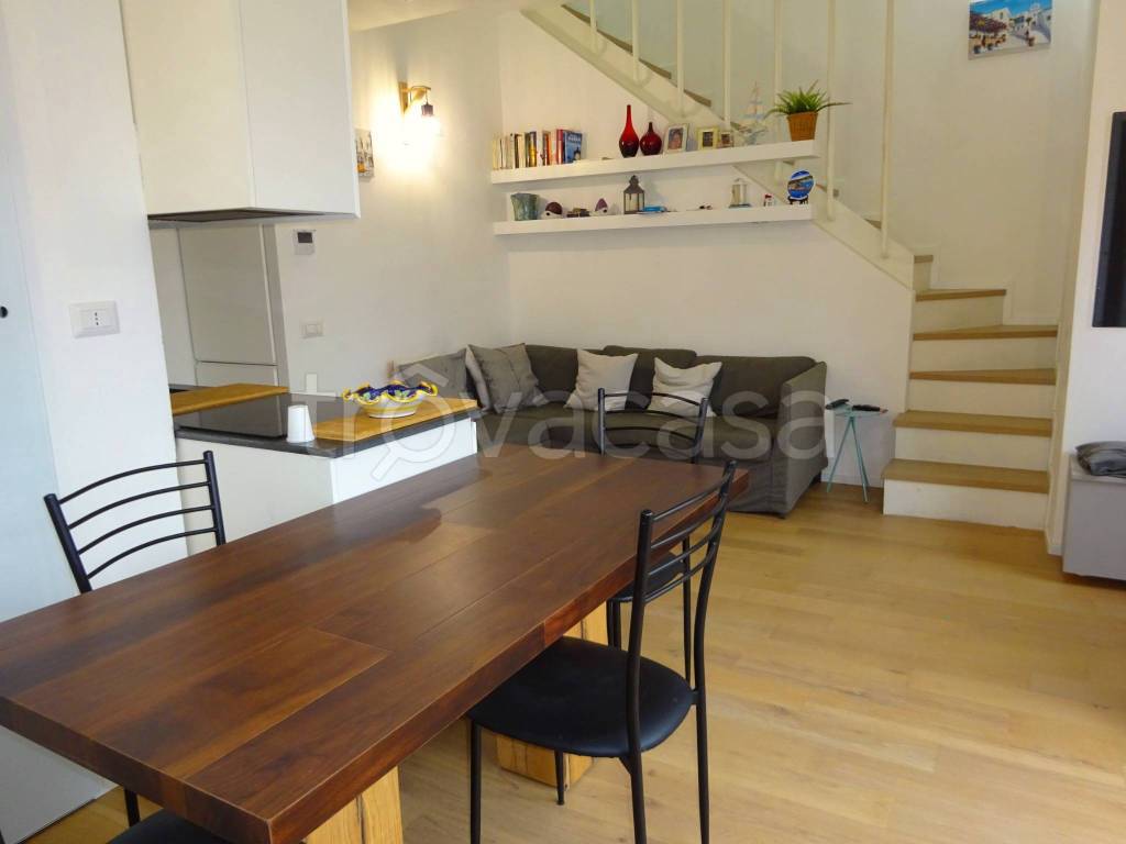 casa indipendente in vendita a Fiumicino in zona Fregene