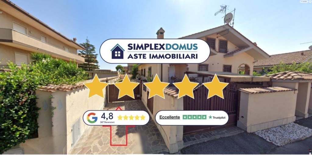 casa indipendente in vendita a Fiumicino in zona Isola Sacra
