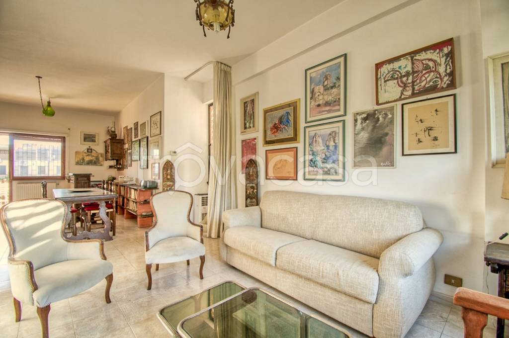 casa indipendente in vendita a Fiumicino in zona Fregene