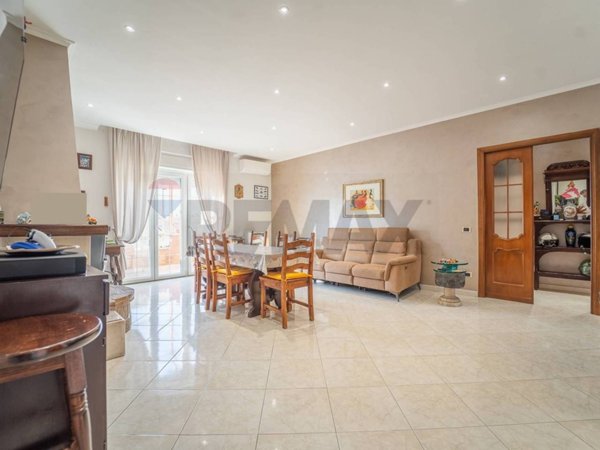 appartamento in vendita a Fiumicino in zona Isola Sacra