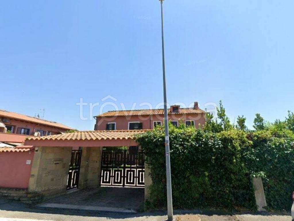 terreno edificabile in vendita a Fiumicino in zona Isola Sacra