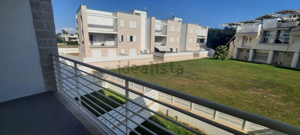 appartamento in vendita a Fiumicino in zona Fregene