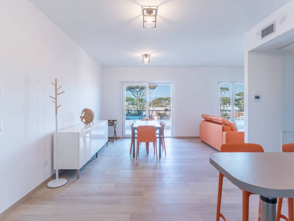 appartamento in vendita a Fiumicino in zona Fregene