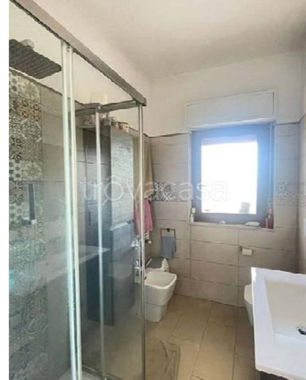 appartamento in vendita a Fiumicino in zona Isola Sacra