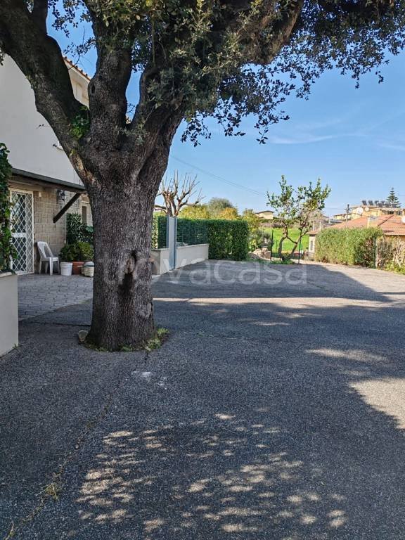 appartamento in vendita a Fiumicino in zona Aranova