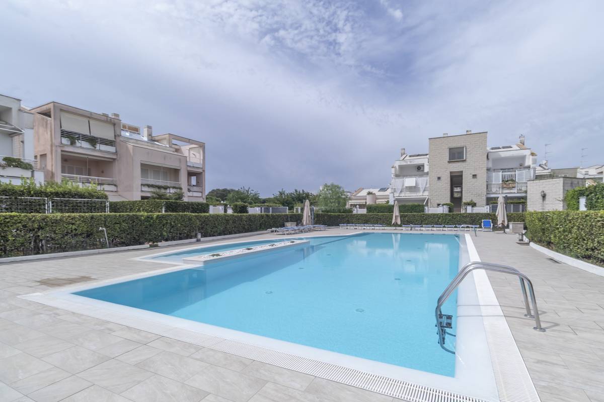 appartamento in vendita a Fiumicino in zona Fregene