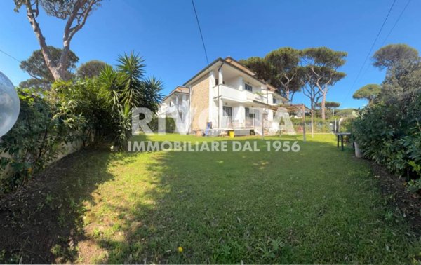 casa indipendente in vendita a Fiumicino in zona Fregene