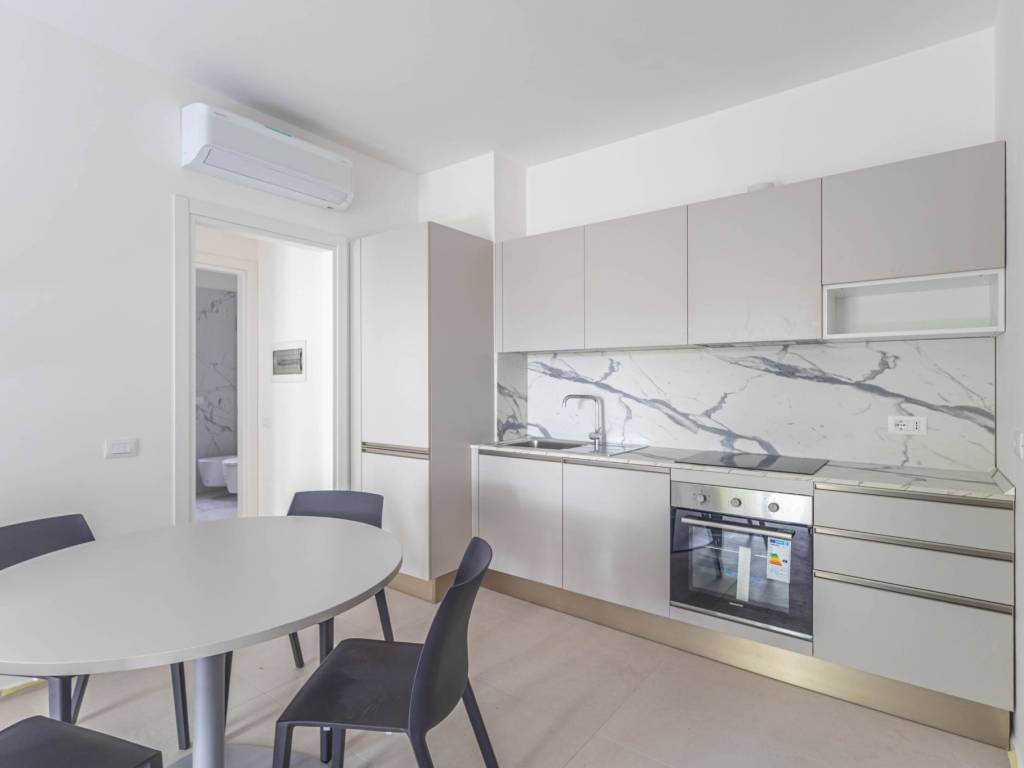 appartamento in vendita a Fiumicino in zona Isola Sacra